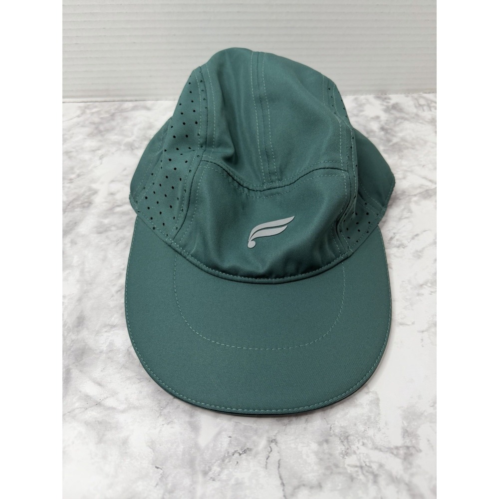 Fabletics The Active Hat Azure Green Hat Running Lightweight Breathable Comfy